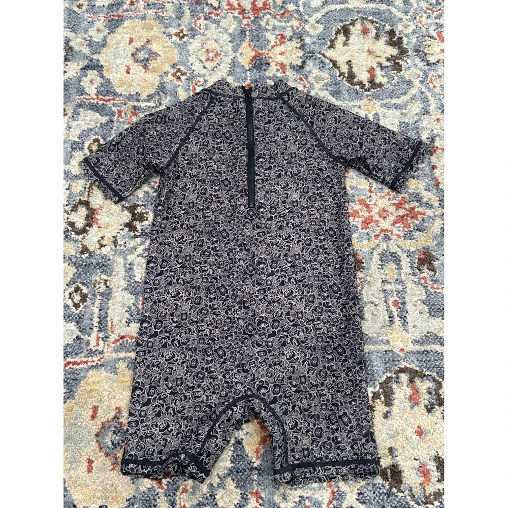Disney Wheat Swimsuit Kids Size 6 Navy Mickey‎ Mouse Rash Guard NWT